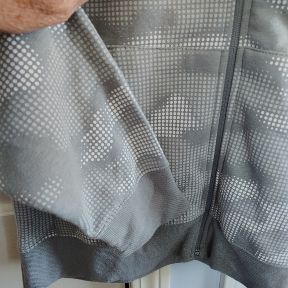 Version Quick Dri White Camo Men's Hoodie Zip Front L - Picture 3 of 9